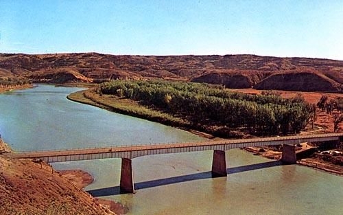 Fred Robinson Bridge -- Historical Postcard Photo